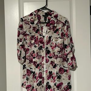 NWT Black & White Floral blouse